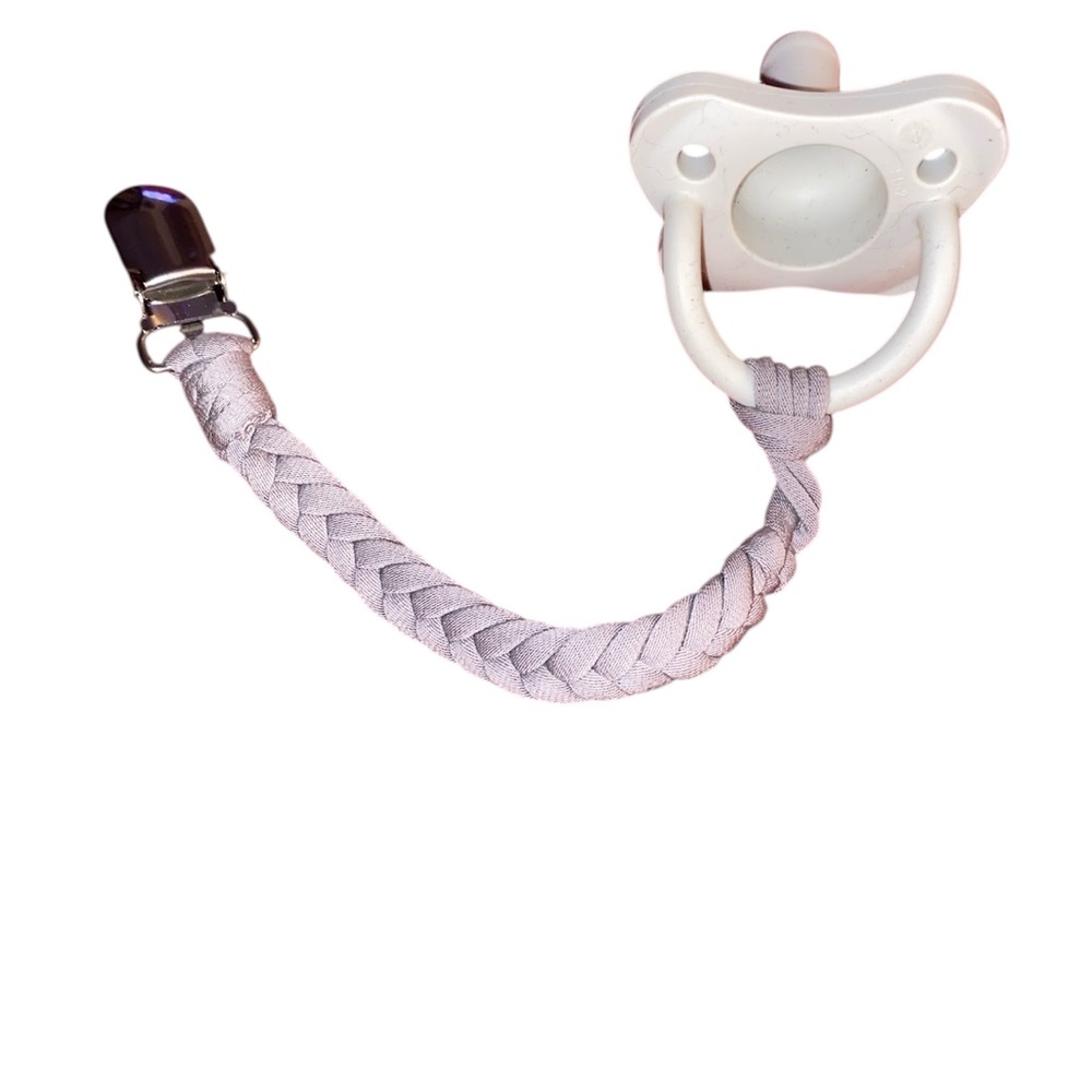 ⭐️5/$10⭐️ Modern Braided Nylon Pacifier Clip- Gray